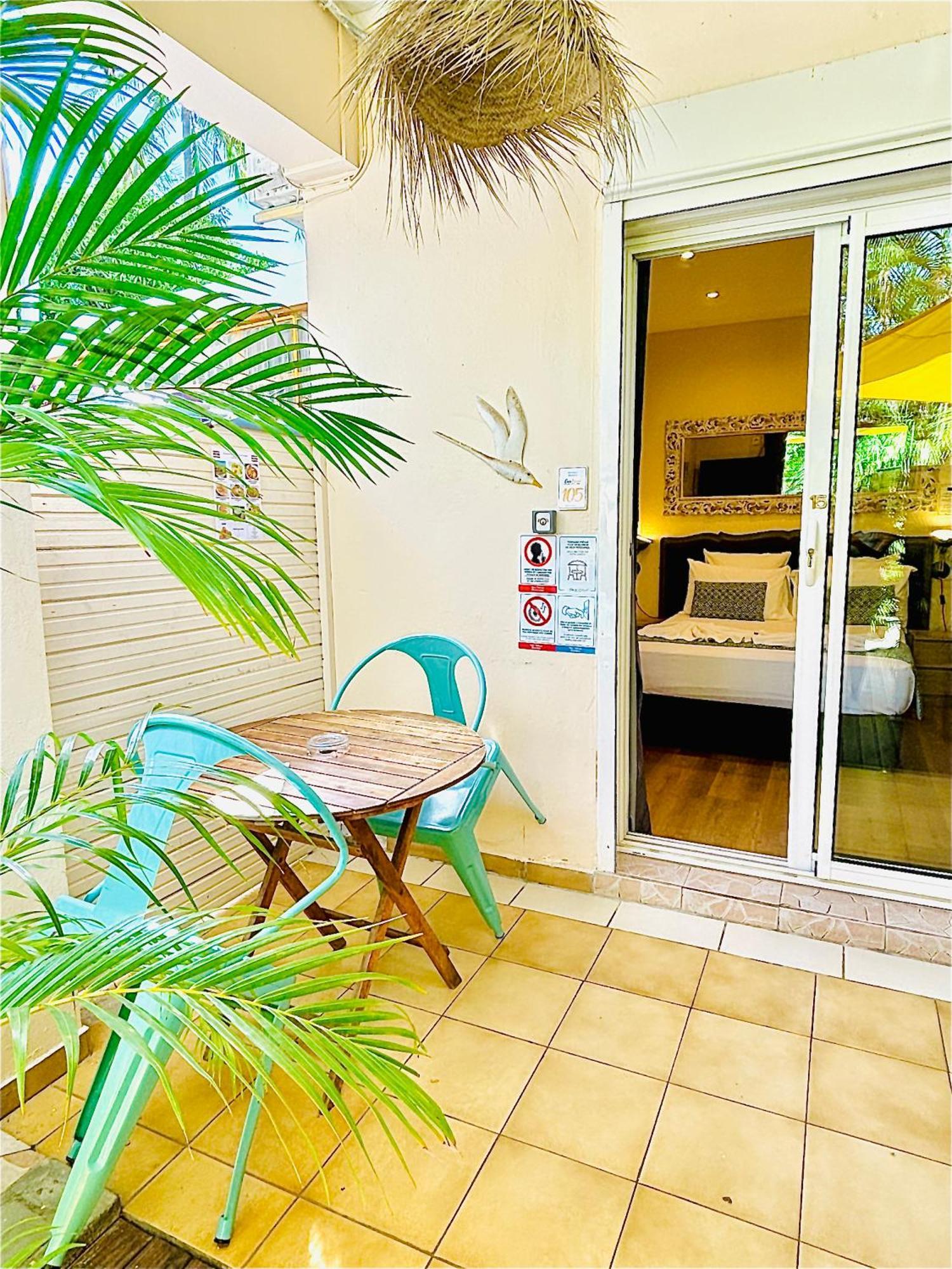 Hotel Coco Island Saint-Gilles Les Bains Exterior photo